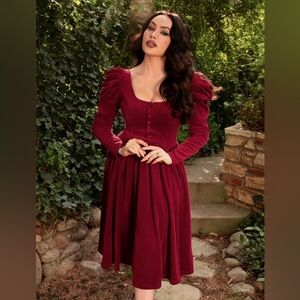 La Femme En Noir Crimson Peak Haunted Beauty Victorian Dress in Crimson Size XL